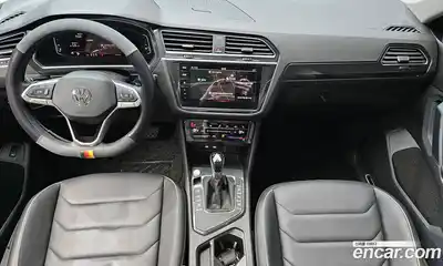 Volkswagen Tiguan 2022 2.0 гидро в Москве № 232064, миниатюра 7