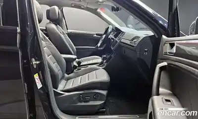 Volkswagen Tiguan 2022 2.0 гидро в Москве № 232064, миниатюра 10