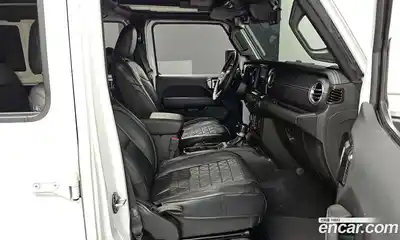 Jeep Wrangler 2023 2.0 гидро в Москве № 232333, миниатюра 11