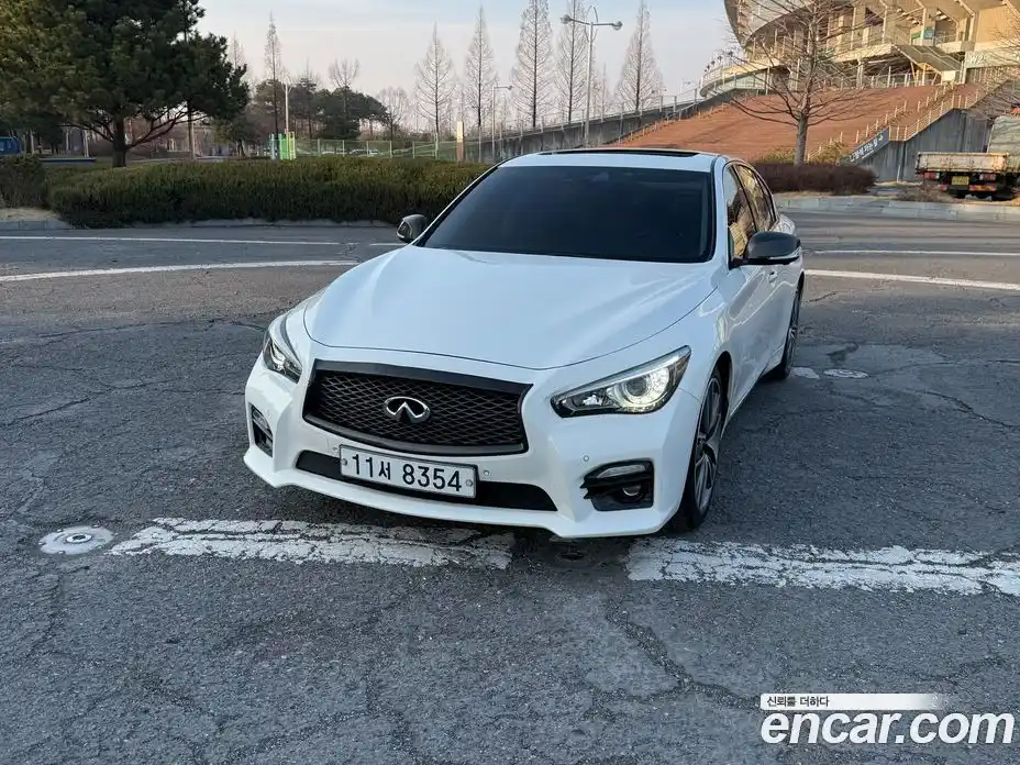 Infiniti Q50 2015 3.5 гидро в Москве № 256215, фото 3