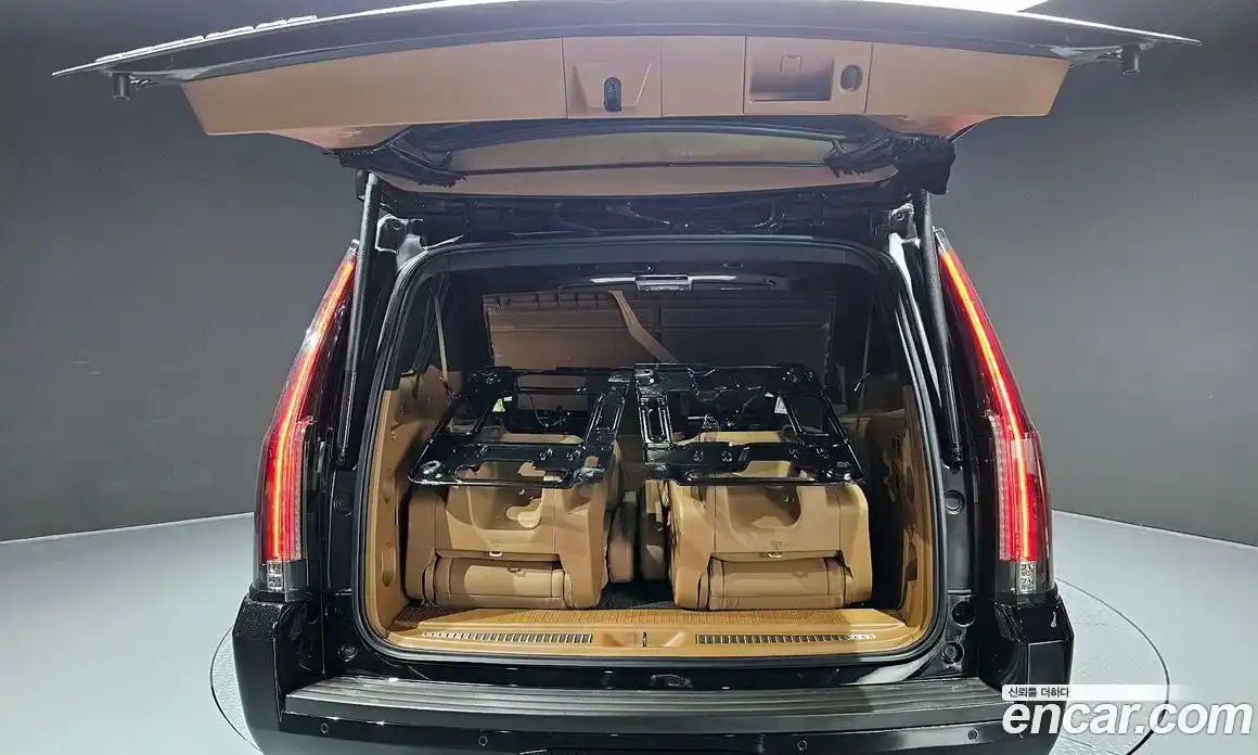 Cadillac Escalade 2017 6.2 гидро в Москве № 306847, фото 20