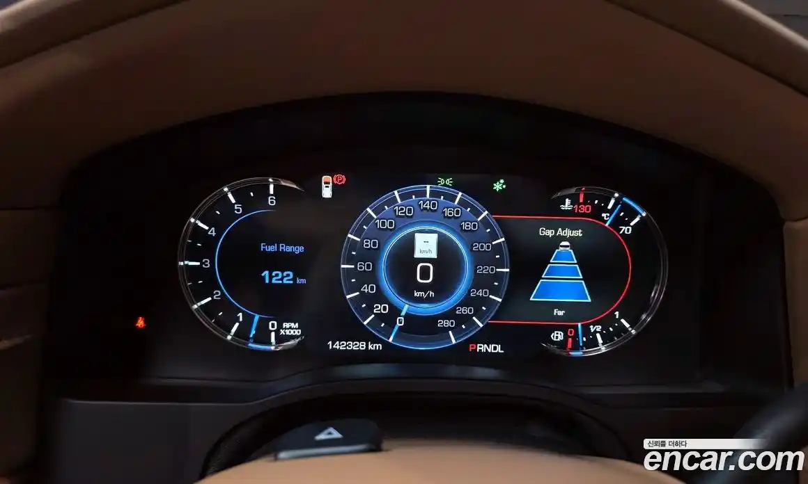 Cadillac Escalade 2017 6.2 гидро в Москве № 306847, фото 8