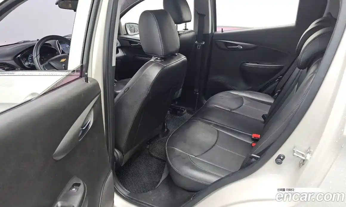 Chevrolet Spark 2017 1.0 гидро в Москве № 39303, фото 13