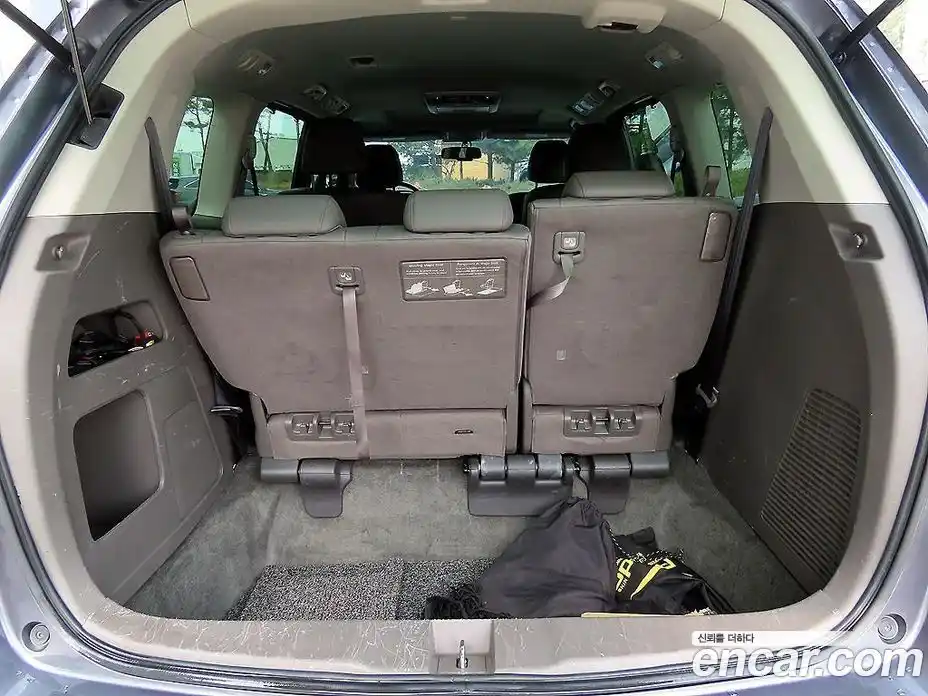 Honda Odyssey 2016 3.5 гидро в Москве № 402656, фото 17