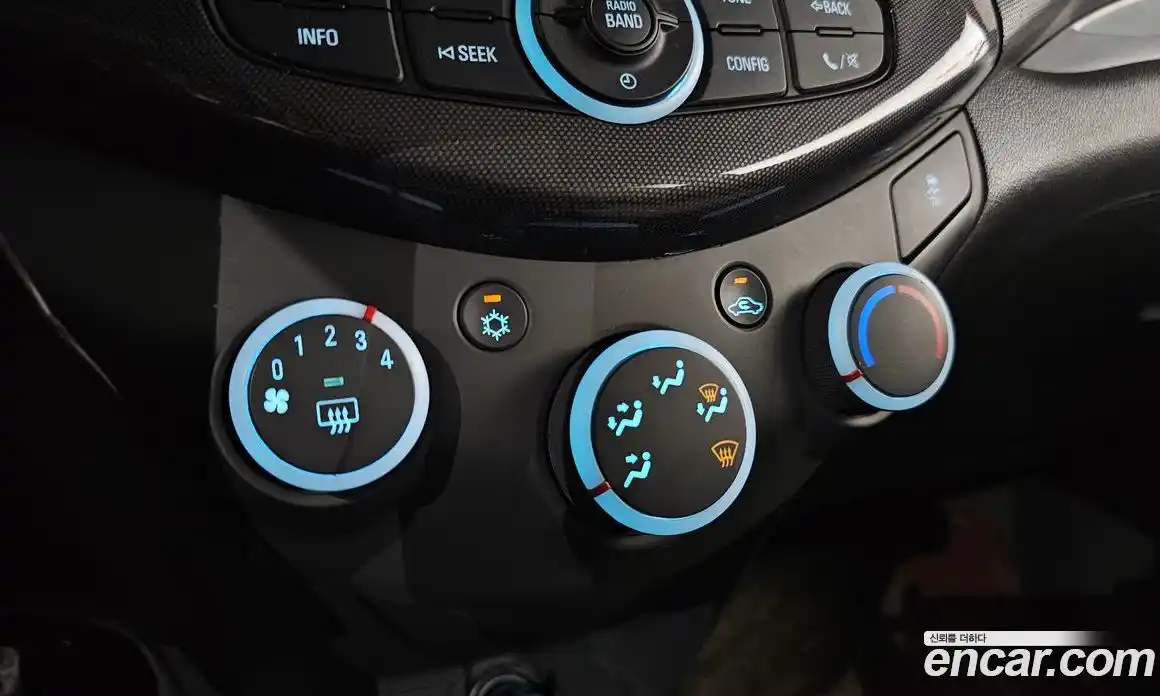 Chevrolet Spark 2014 1.0 гидро в Москве № 41606, фото 18
