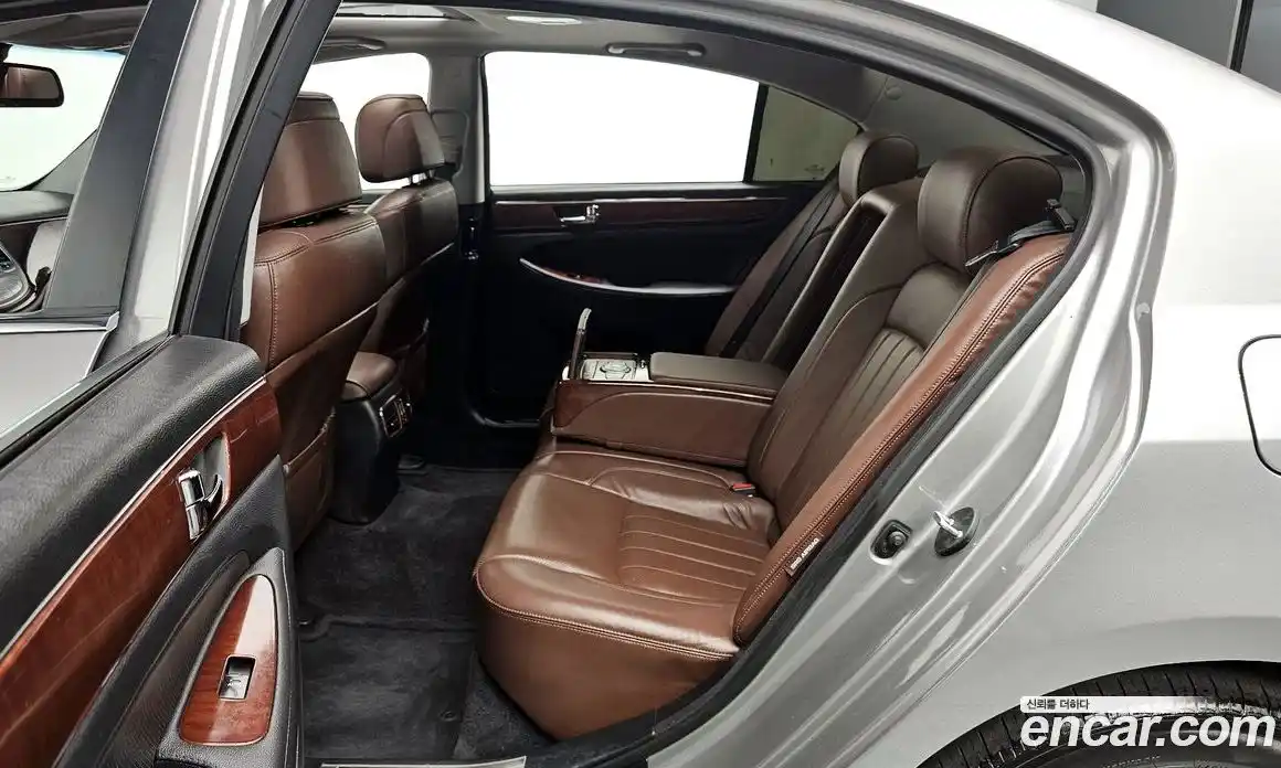 Hyundai Genesis 2009 3.3 гидро в Москве № 48206, фото 12