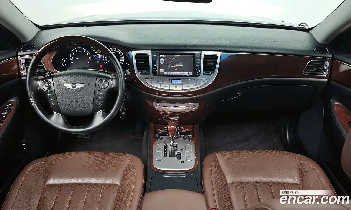 Hyundai Genesis 2009 3.3 гидро в Москве № 48206, фото 7