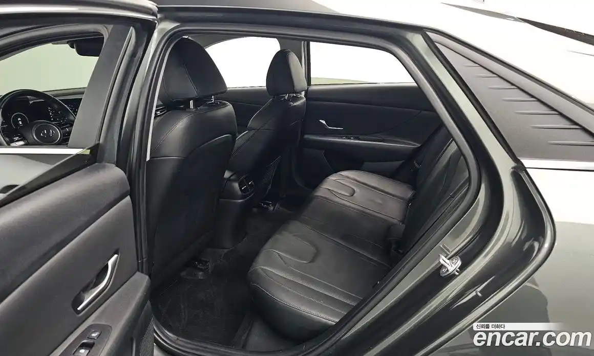 Hyundai Avante 2022 1.6 гидро, фото 12