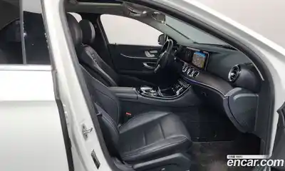 Mercedes-Benz E-Class 2020 2.0 гидро, миниатюра 11