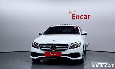 Mercedes-Benz E-Class 2020 2.0 гидро, миниатюра 3