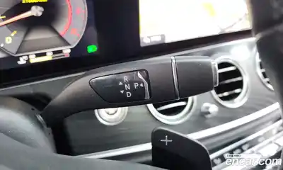 Mercedes-Benz E-Class 2020 2.0 гидро, миниатюра 9
