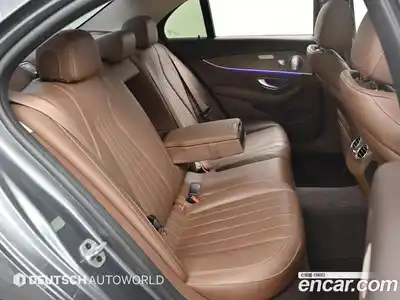 Mercedes-Benz E-Class 2020 2.0 гидро, миниатюра 12