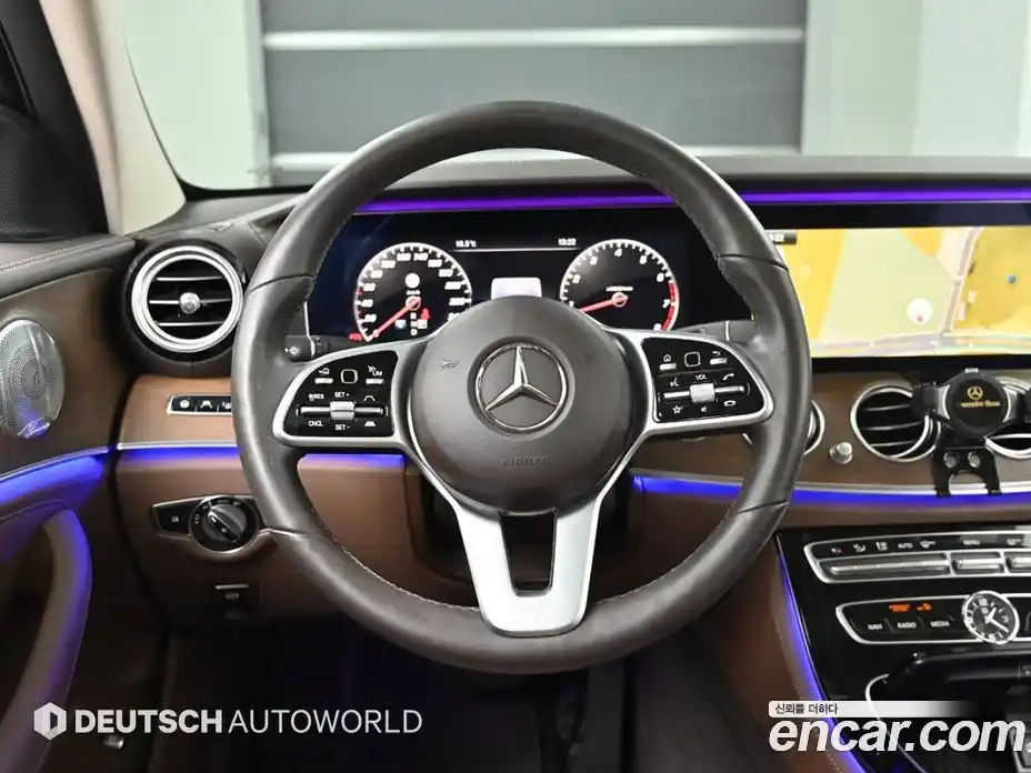 Mercedes-Benz E-Class 2020 2.0 гидро, фото 13