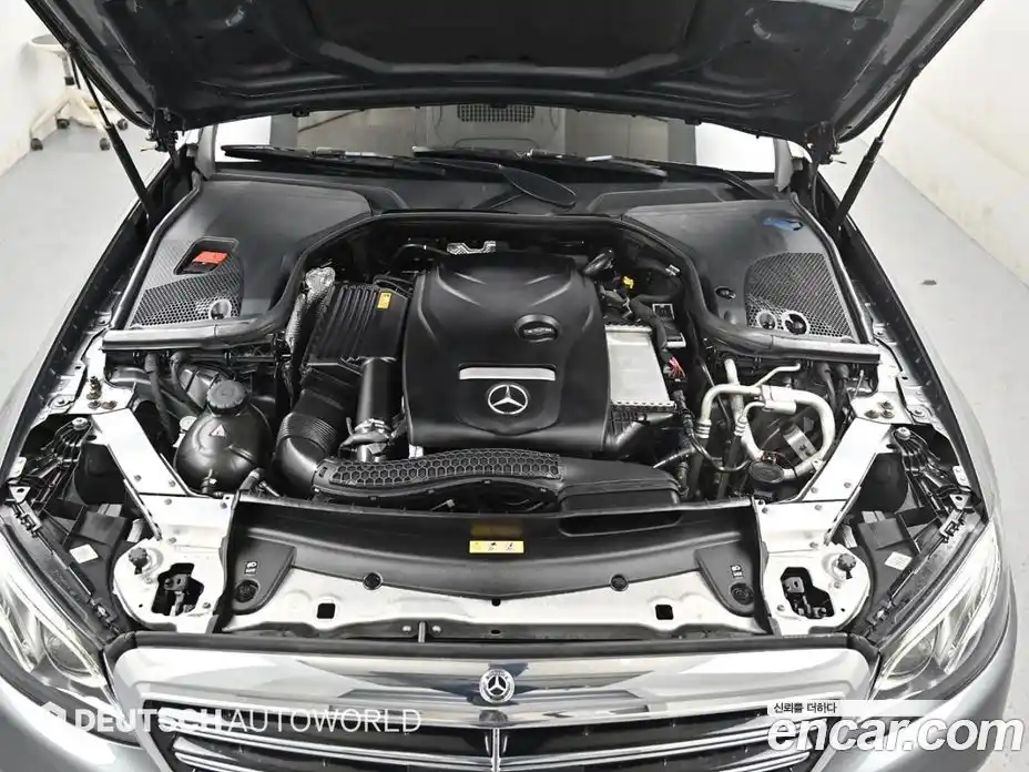 Mercedes-Benz E-Class 2020 2.0 гидро, фото 6