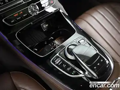 Mercedes-Benz E-Class 2020 2.0 гидро, миниатюра 7