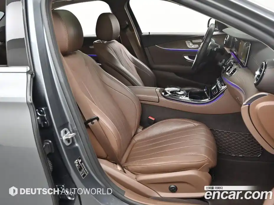 Mercedes-Benz E-Class 2020 2.0 гидро, фото 10