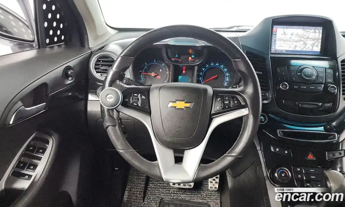 Chevrolet Orlando 2011 2.0 гидро в Москве № 103733, фото 13