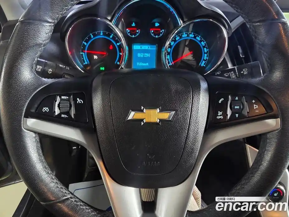 Chevrolet Cruze 2015 1.4 гидро в Москве № 104194, фото 6