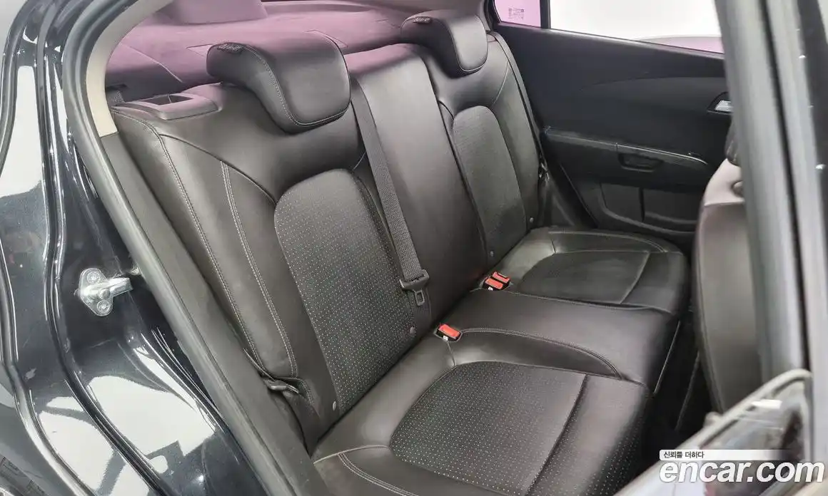 Chevrolet Aveo 2015 1.4 гидро в Москве № 105291, фото 12