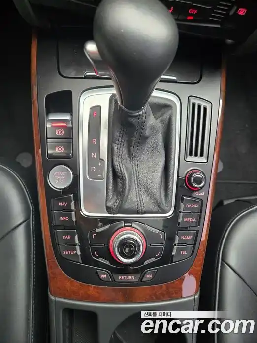 Audi A4 2011 2.0 гидро в Москве № 1292051, фото 9