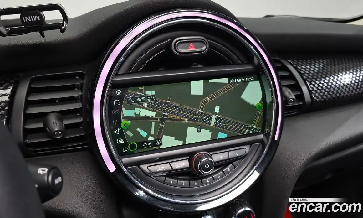 Mini Cooper 2018 2.0 гидро в Москве № 134942, фото 14