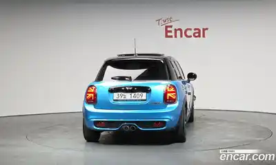 Mini Cooper 2018 2.0 гидро в Москве № 134942, миниатюра 3