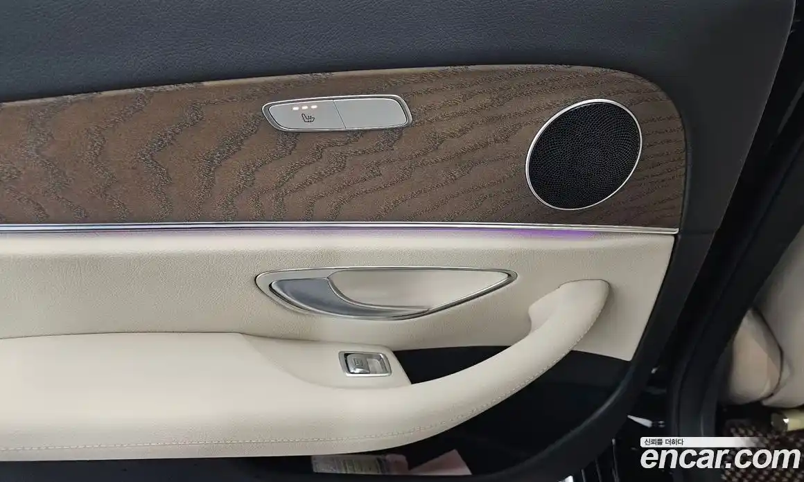 Mercedes-Benz E-Class 2022 2.0 гидро в Москве № 136330, фото 18