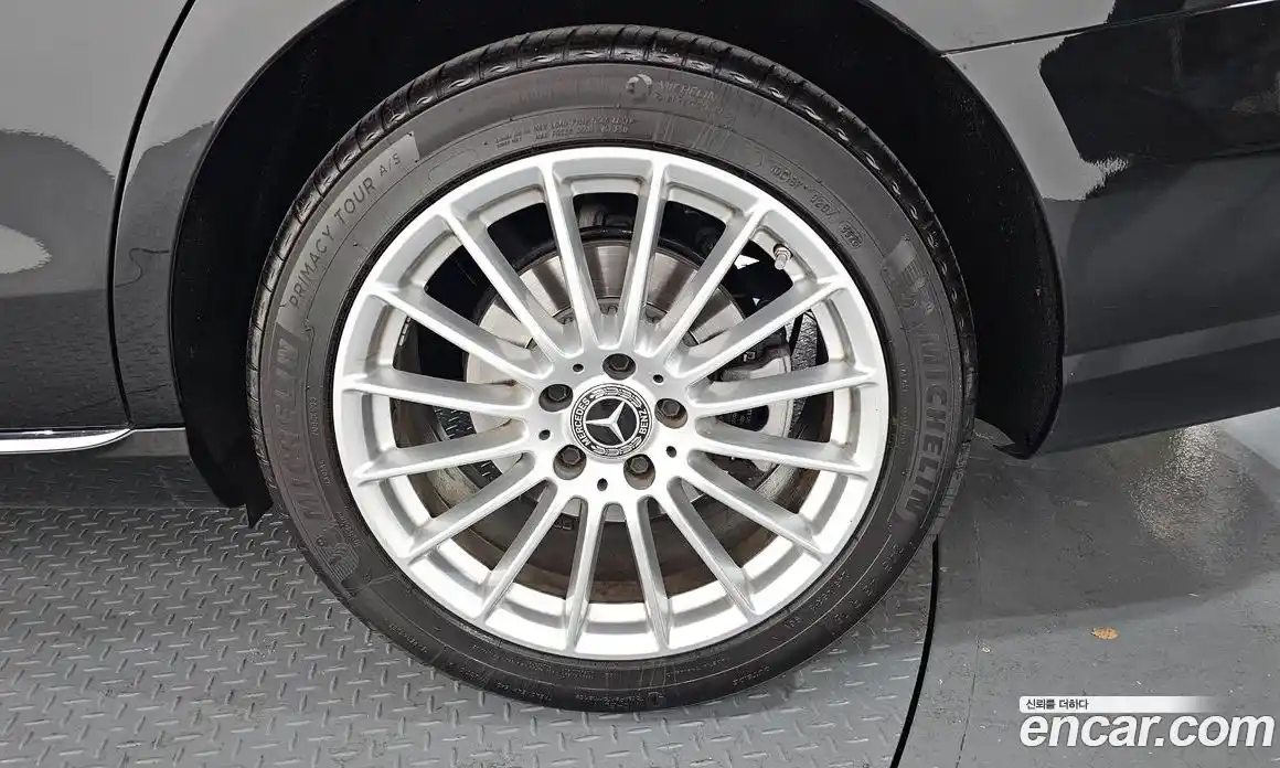 Mercedes-Benz E-Class 2022 2.0 гидро в Москве № 136330, фото 5