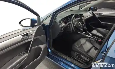 Volkswagen Golf 2015 1.8 гидро в Москве № 139894, миниатюра 11