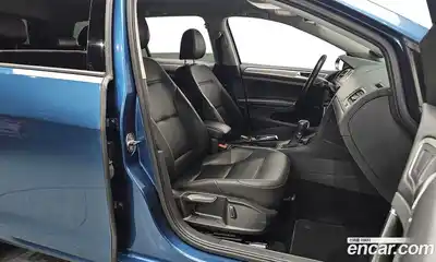 Volkswagen Golf 2015 1.8 гидро в Москве № 139894, миниатюра 10