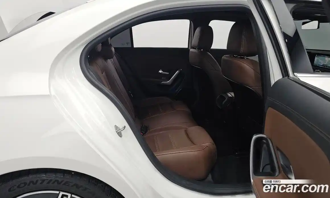 Mercedes-Benz A-Class 2020 2.0 гидро в Москве № 142781, фото 12