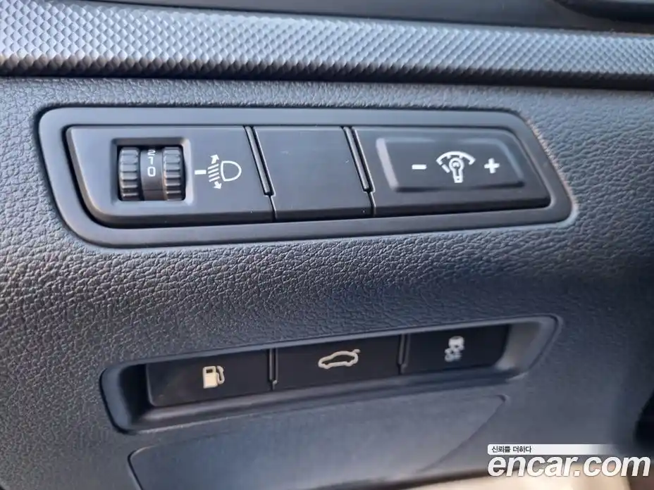 Hyundai Sonata 2018 2.0 гидро в Москве № 1464813, фото 16