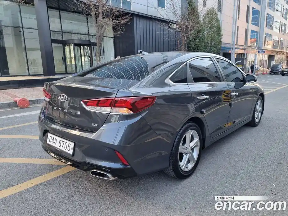 Hyundai Sonata 2018 2.0 гидро в Москве № 1464813, фото 4