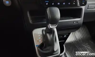 Hyundai Staria 2025 2.2 гидро в Москве № 1537410, миниатюра 12