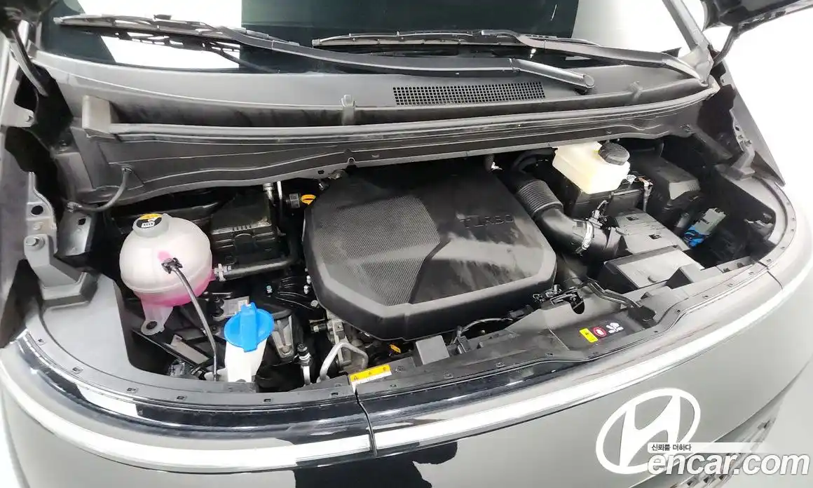 Hyundai Staria 2025 2.2 гидро в Москве № 1537410, фото 6