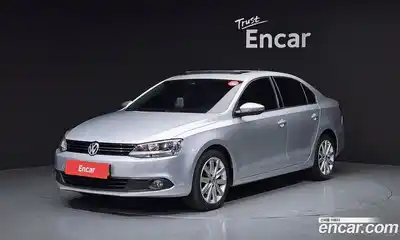 Volkswagen Jetta, 2011