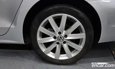 Volkswagen Jetta 2011 2.0 гидро в Москве № 153795, миниатюра 5