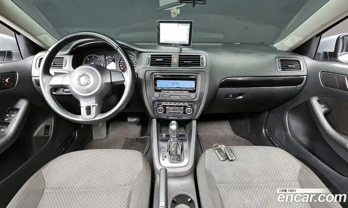 Volkswagen Jetta 2011 2.0 гидро в Москве № 153795, фото 7