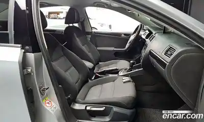 Volkswagen Jetta 2011 2.0 гидро в Москве № 153795, миниатюра 10