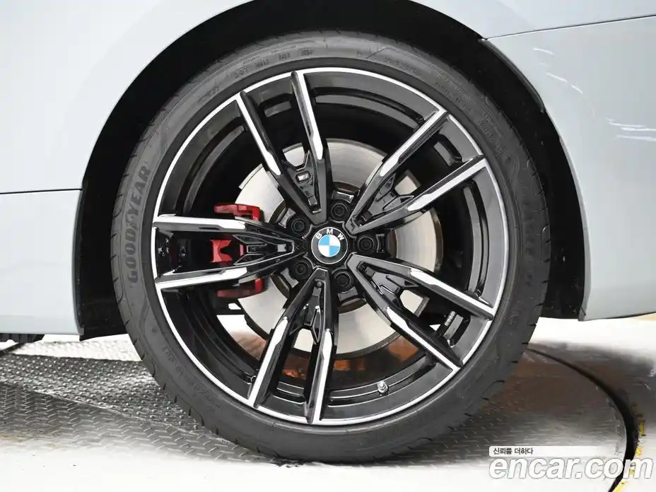 BMW 4-Series 2024 3.0 гидро в Москве № 154322, фото 5
