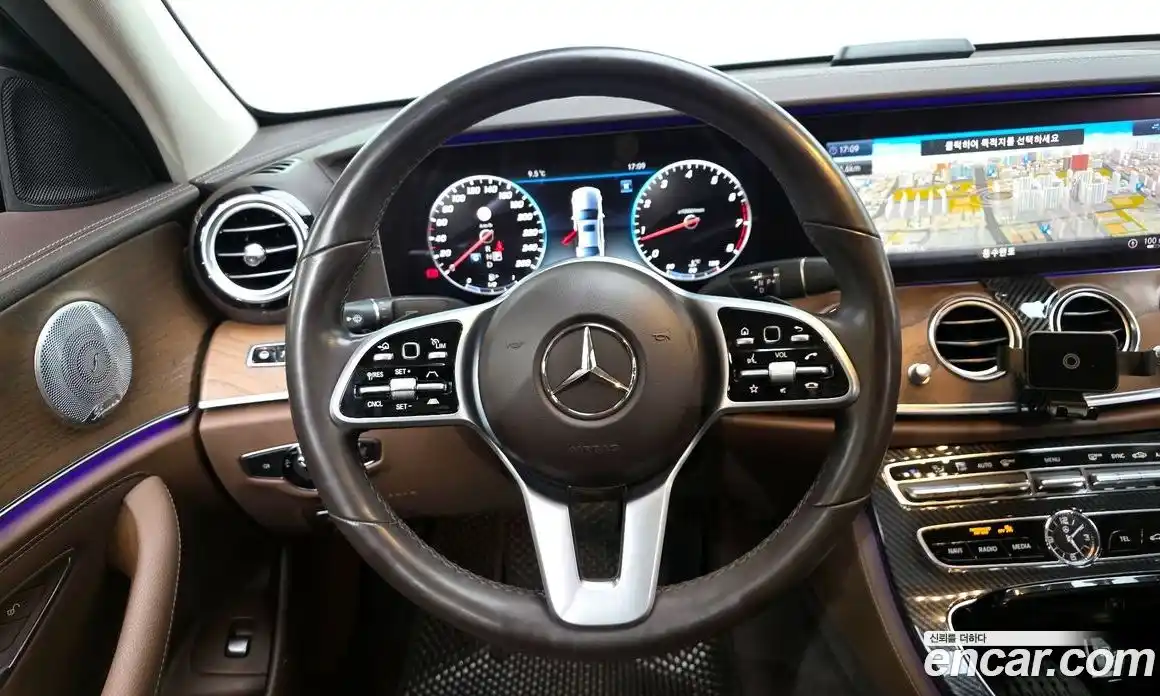 Mercedes-Benz E-Class 2020 2.0 гидро в Москве, фото 12