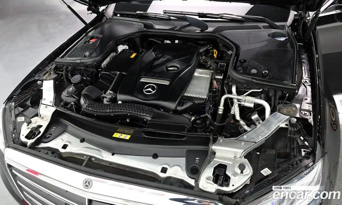 Mercedes-Benz E-Class 2020 2.0 гидро в Москве, фото 5