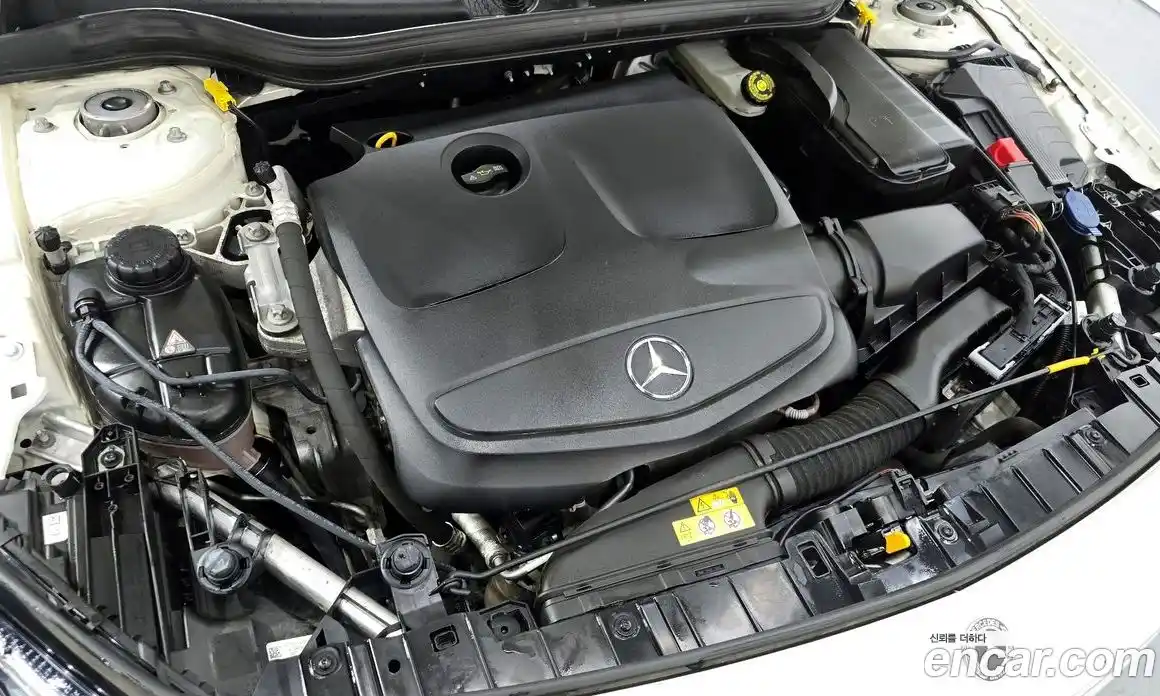 Mercedes-Benz GLA-Class 2017 2.0 гидро в Москве № 161640, фото 6