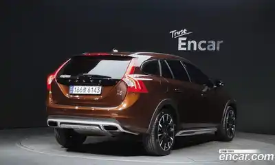 Volvo V60 2015 2.5 гидро в Москве № 164569, миниатюра 2