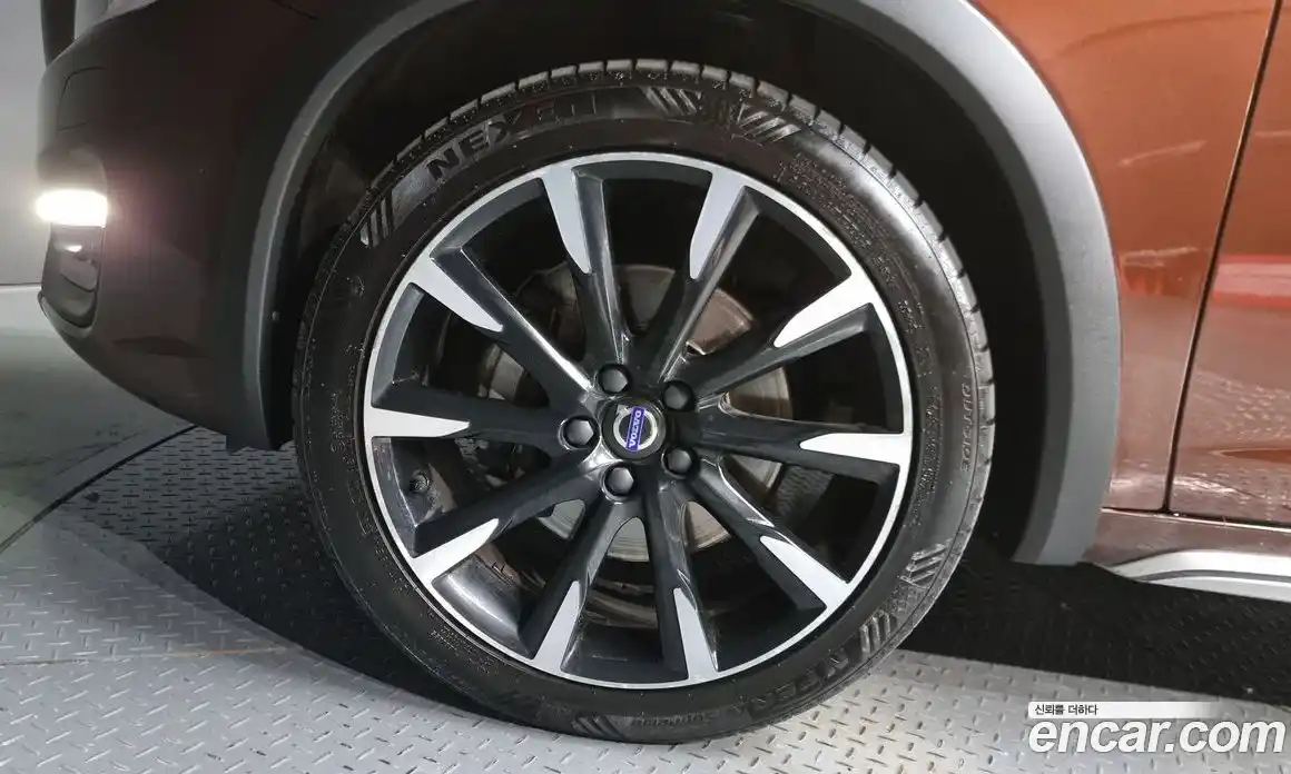 Volvo V60 2015 2.5 гидро в Москве № 164569, фото 5
