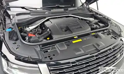 Land Rover Range-Rover 2024 3.0 гидро в Москве № 165923, миниатюра 10