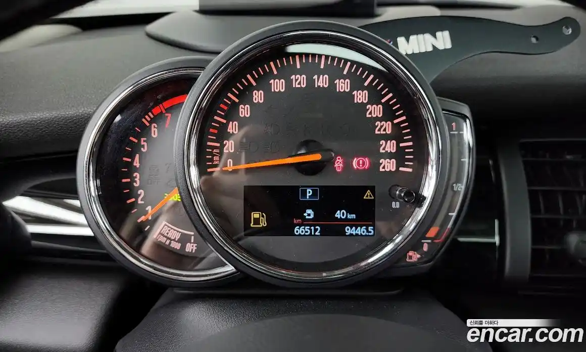 Mini Cooper 2018 1.5 гидро в Москве № 167239, фото 8