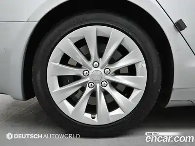 Tesla Model S 2017 гидро, миниатюра 5
