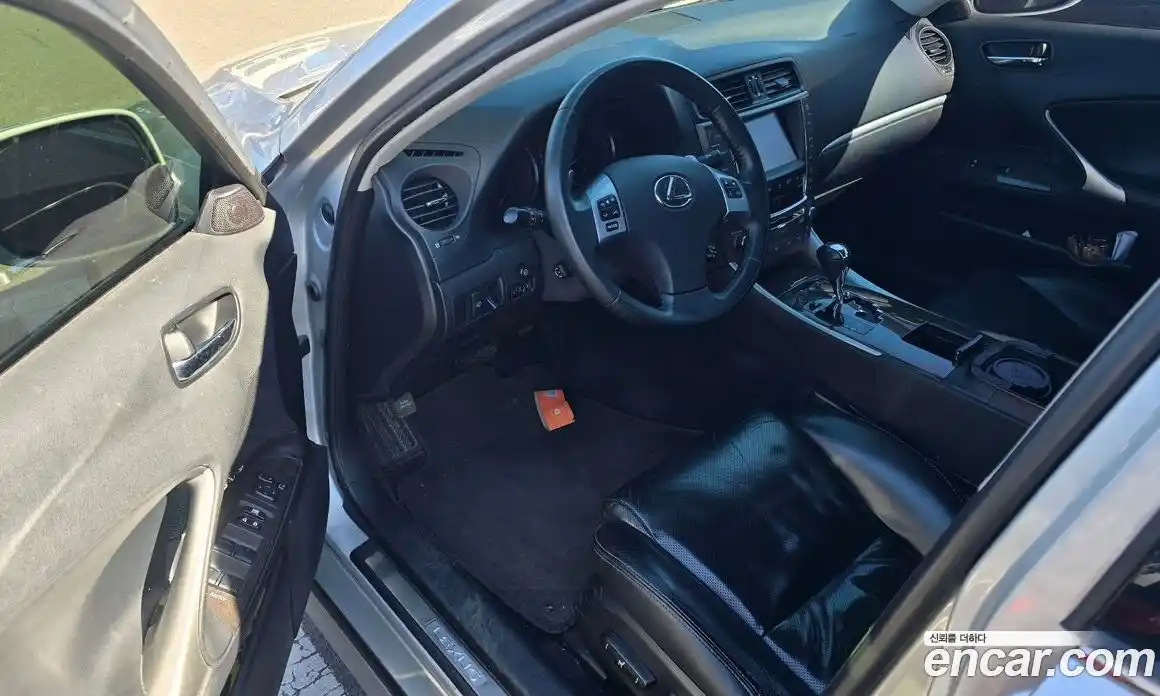 Lexus IS 2010 2.5 гидро в Москве № 168334, фото 8