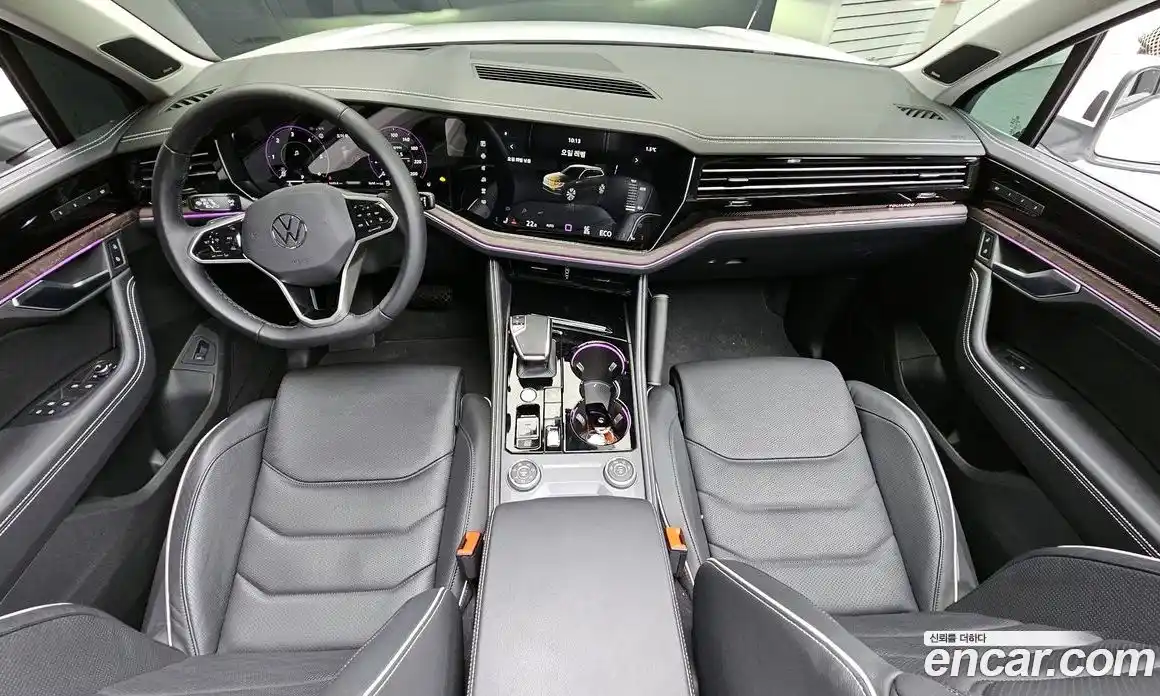 Volkswagen Touareg 2024 3.0 гидро в Москве № 168388, фото 6